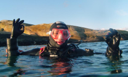 Gullholmentreff med Dykkerhuset