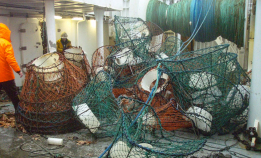100 tonn fiskeredskap fjernet fra havbunnen