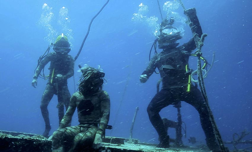 Shipwreck Hunters på Disney+